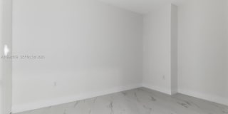711 NE 23 TERRACE Gallery 25