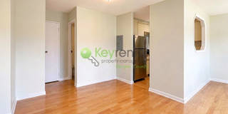 Lake View Apartment in a Peaceful Park Ridge Community Lake View Apartment in a Peaceful Park Ridge Community Gallery 10