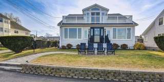 238 Shoreland Circle Gallery 1