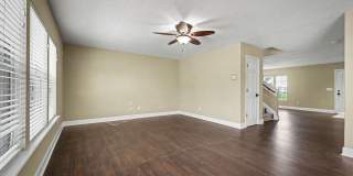 Beautiful Home in Exclusive Mill Creek Landing – Lawn Care & Pest Control Included! Gallery 12
