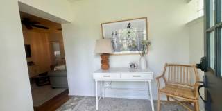 FULLY FURNISHED 2/2 OLD NE BUNGALOW - lease term through March 2027 Gallery 12