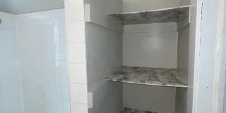 Great Location! Gallery 20