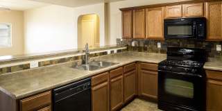 Cozy 3 Bedroom home in Socorro with Refrigerated Air! Gallery 8