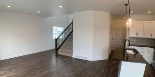 3 Bed 2.5 Bath Single Family Home Gallery 58