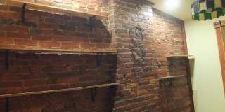 Beautiful Renovated Four bedroom Townhome Gallery 25
