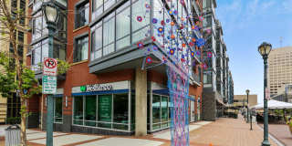 GREAT LOCATION!! Stunning 3BD/3.5BA luxury 4-level townhouse! Gallery 92