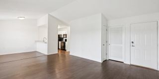 Island Club Apartments Gallery 32