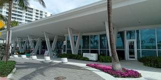 9248 Collins Ave Gallery 12