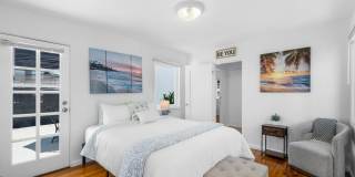 Charming 2 Bed 1 bath "fully furnished monthly rental" in La Jolla Village. Gallery 24