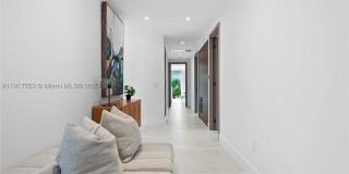 1881 NE 196th Ter Gallery 96