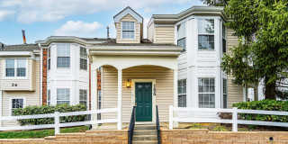 166 Tulip Lane Gallery 1