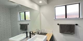 Bright and Clean home Great Central Location Bright and Clean home Great Central Location Gallery 14