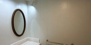 922 Maple Street Gallery 33