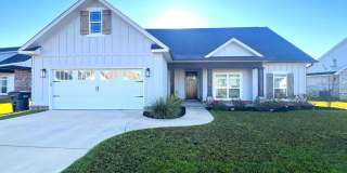 Practically New 4 Bedroom Home in Kathleen is a Must See!! Gallery 1