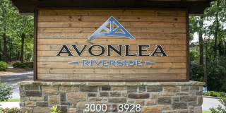 Avolea Riverside Gallery 9