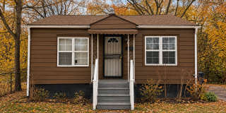 2 bed 1 bath home - 2210 Blades 2 bed 1 bath home - 2210 Blades Gallery 1