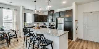 2201 Creekview Gallery 17