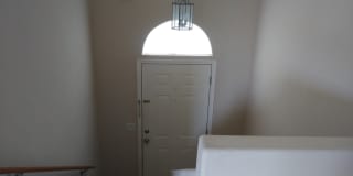 AVAILABLE Now – Spacious Northland Single-Family Home & New Rate! Gallery 4