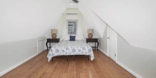 319 Oakland Beach Ave Gallery 10