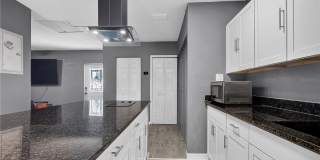 465 RIO GRANDE Lane Gallery 10