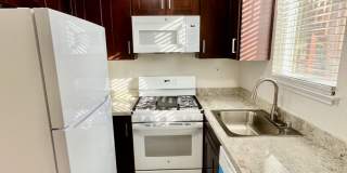 SPECTACULAR, COMPLETELY RENOVATED 2 BED/1 BATH FULLY!!! Gallery 2