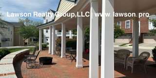 Luxurious Colonial Green Townhome with Garage Gallery 8