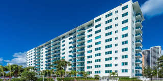 Wake Biscayne Bay Gallery 1