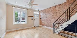 2809 W JEFFERSON Street Gallery 3