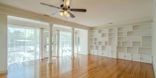 GORGEOUS 4-BEDROOM HOME IN TERRELL HEIGHTS Gallery 10