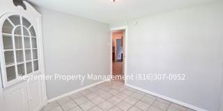 Beautiful 4 Bed, 2 Bath Home in Kansas City Gallery 10