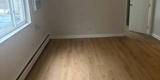508 Clinton Springs Gallery 4