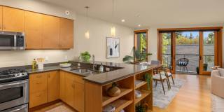 Bainbridge Island Condominium at Vineyard Lane Bainbridge Island Condominium at Vineyard Lane Gallery 18