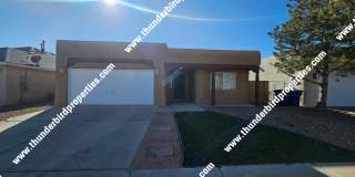 Great NW location with in-law quarters Gallery 1