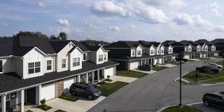 Greyson on 27 Gallery 30