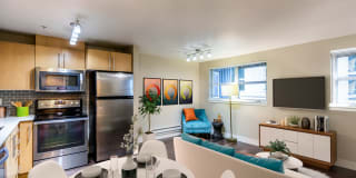 1611 on Lake Union Gallery 7