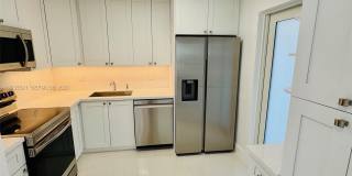 105-107 NE 30th Ct Gallery 19