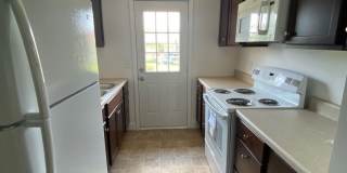 Efficient 2 Bed/1 Bath Duplex Unit in Springfield w/Easy Access to Tyndall AFB! **SPECIAL: 1/2 Off First Month's Rent** Efficient 2 Bed/1 Bath Duplex Unit in Springfield w/Easy Access to Tyndall AFB! **SPECIAL: 1/2 Off First Month's Rent** Gallery 6