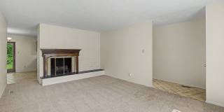 819 Gleneagle Dr Gallery 20
