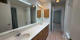 Cute 2 Bedroom 1.5 Bathroom Located In Downtown Albuquerque! Gallery 10