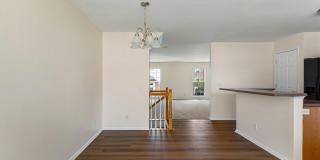 22 CRENSHAW Court Gallery 9