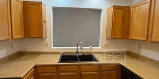 13200 W Desert Ln 13200 W Desert Ln Gallery 16