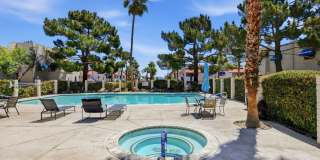 Upgraded 2 bedroom 2 bath upstairs condo Gallery 49