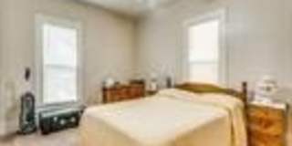 791 N Clinton Street Gallery 12