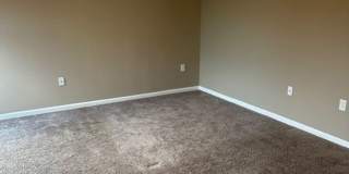 Beautiful and Spacious Westside Gem!!! Gallery 24