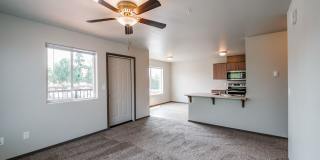 4 Corners Apartments Gallery 1