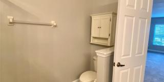 4956 LUGE Lane Gallery 28