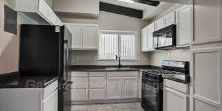 17197 Sierra Highway Gallery 2