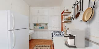 Breton Gallery 4