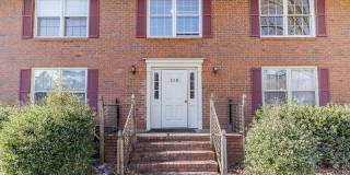 118 Barrington Drive Gallery 1