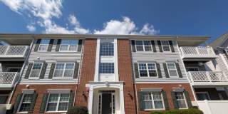 673 CONSTELLATION Square SE unit: J Gallery 1